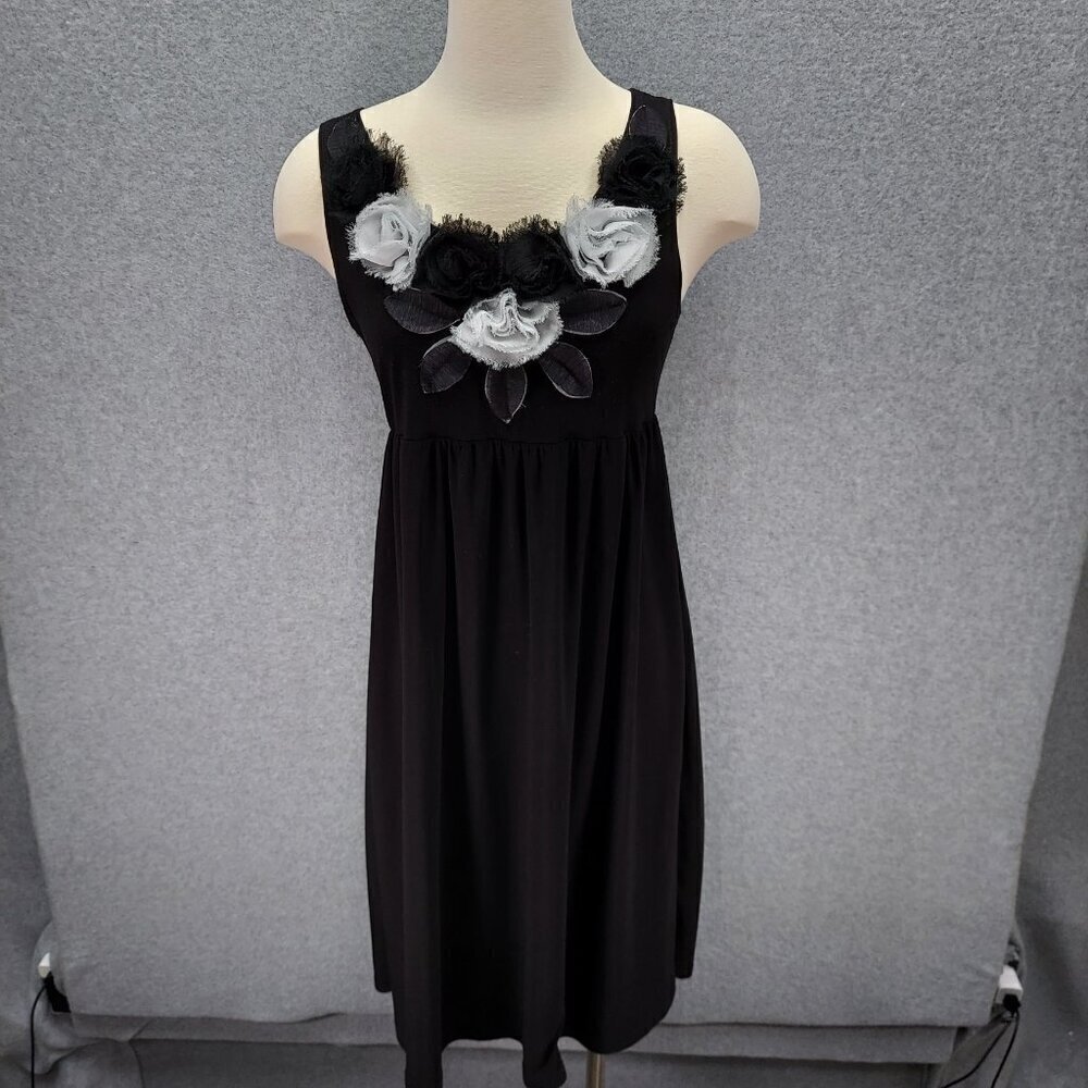 Nic & Dom Sleeveless Black Dress With‎ Floral Embellishments